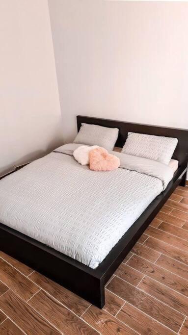 Douce Fragrance 4 Couchages Wifi Apartment กราส ภายนอก รูปภาพ