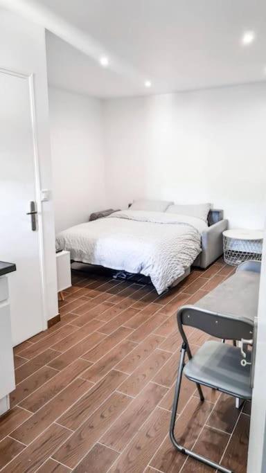 Douce Fragrance 4 Couchages Wifi Apartment กราส ภายนอก รูปภาพ